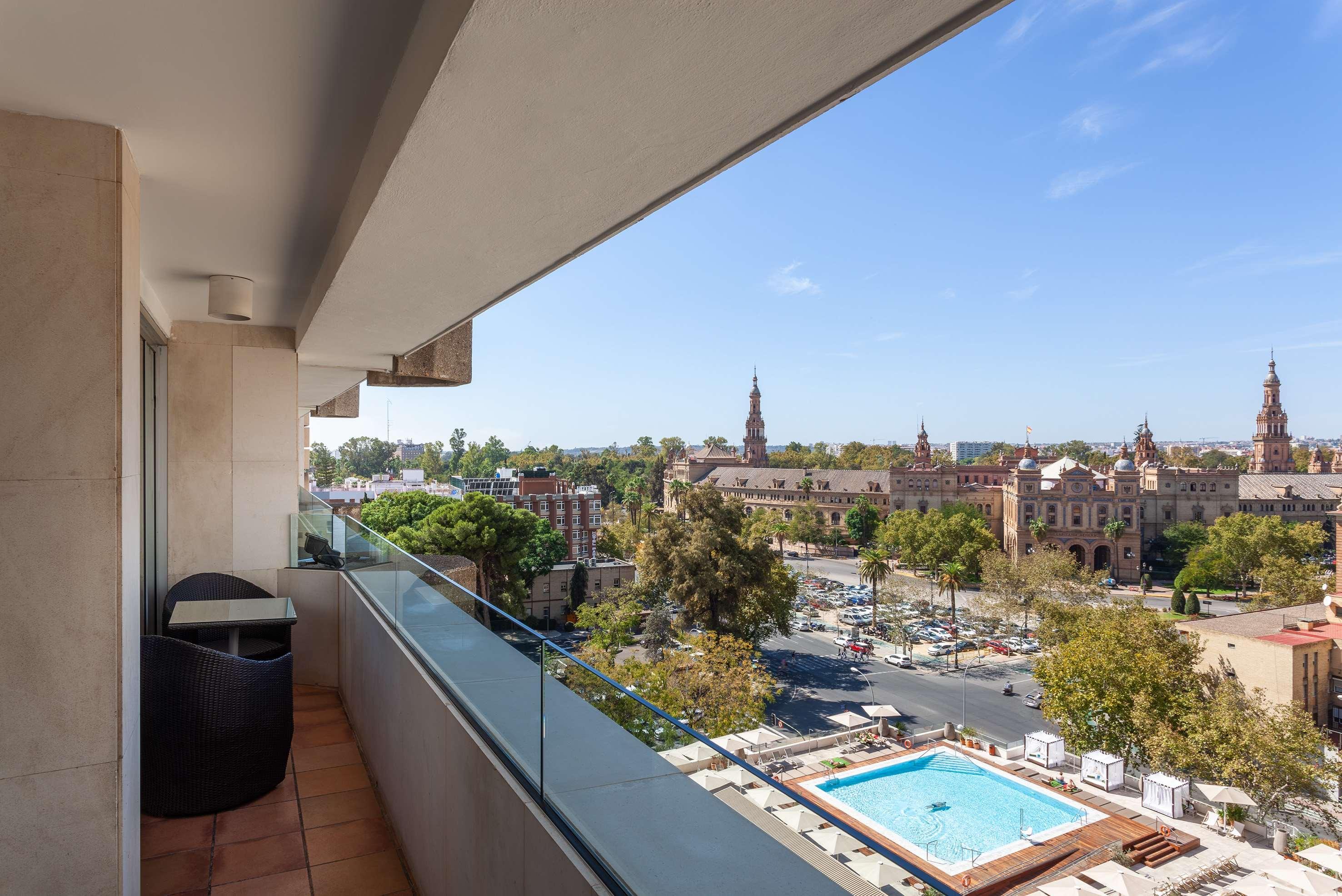 The Level At Melia Sevilla Exterior photo