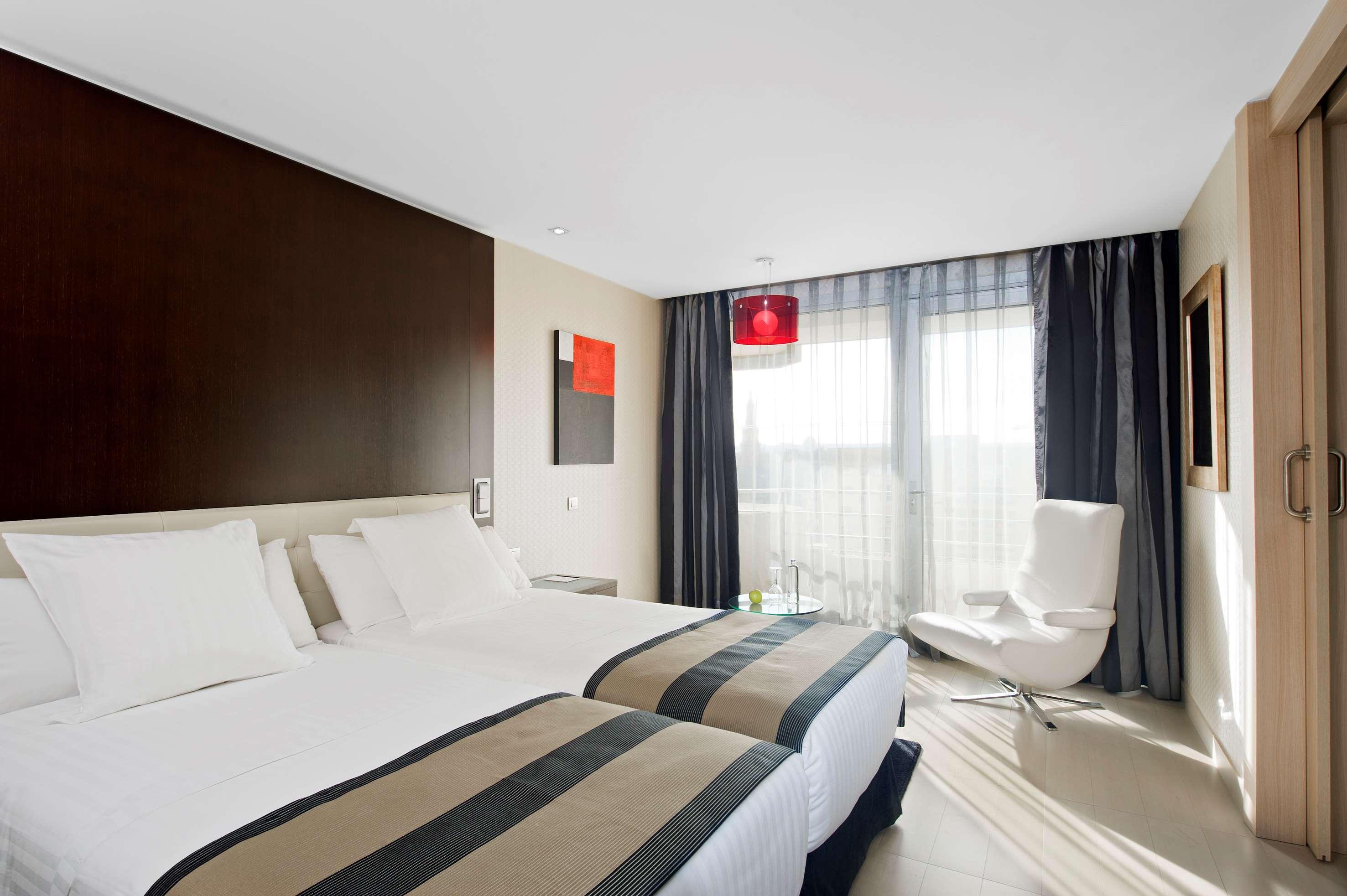 The Level At Melia Sevilla Exterior photo