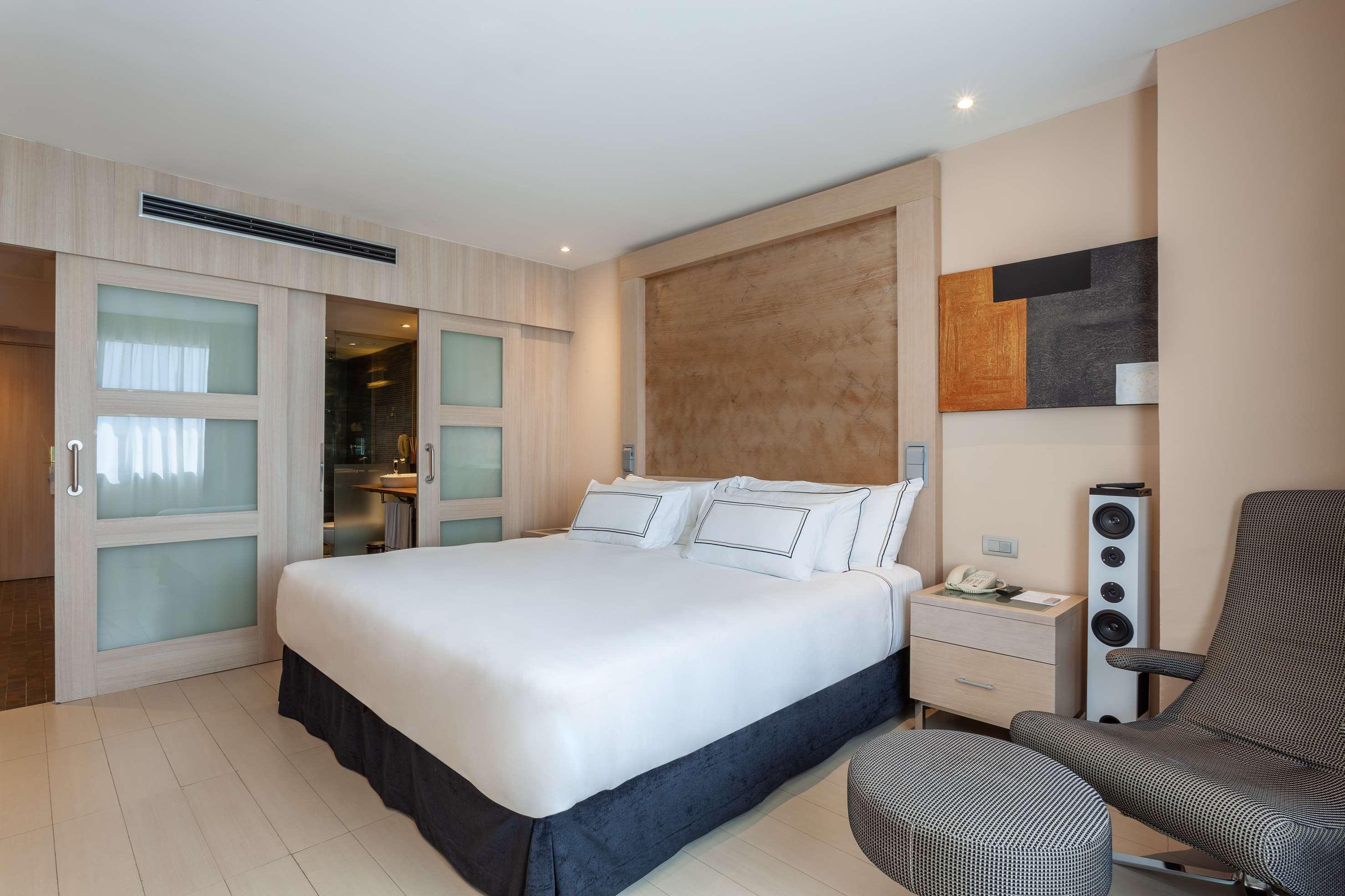 The Level At Melia Sevilla Exterior photo