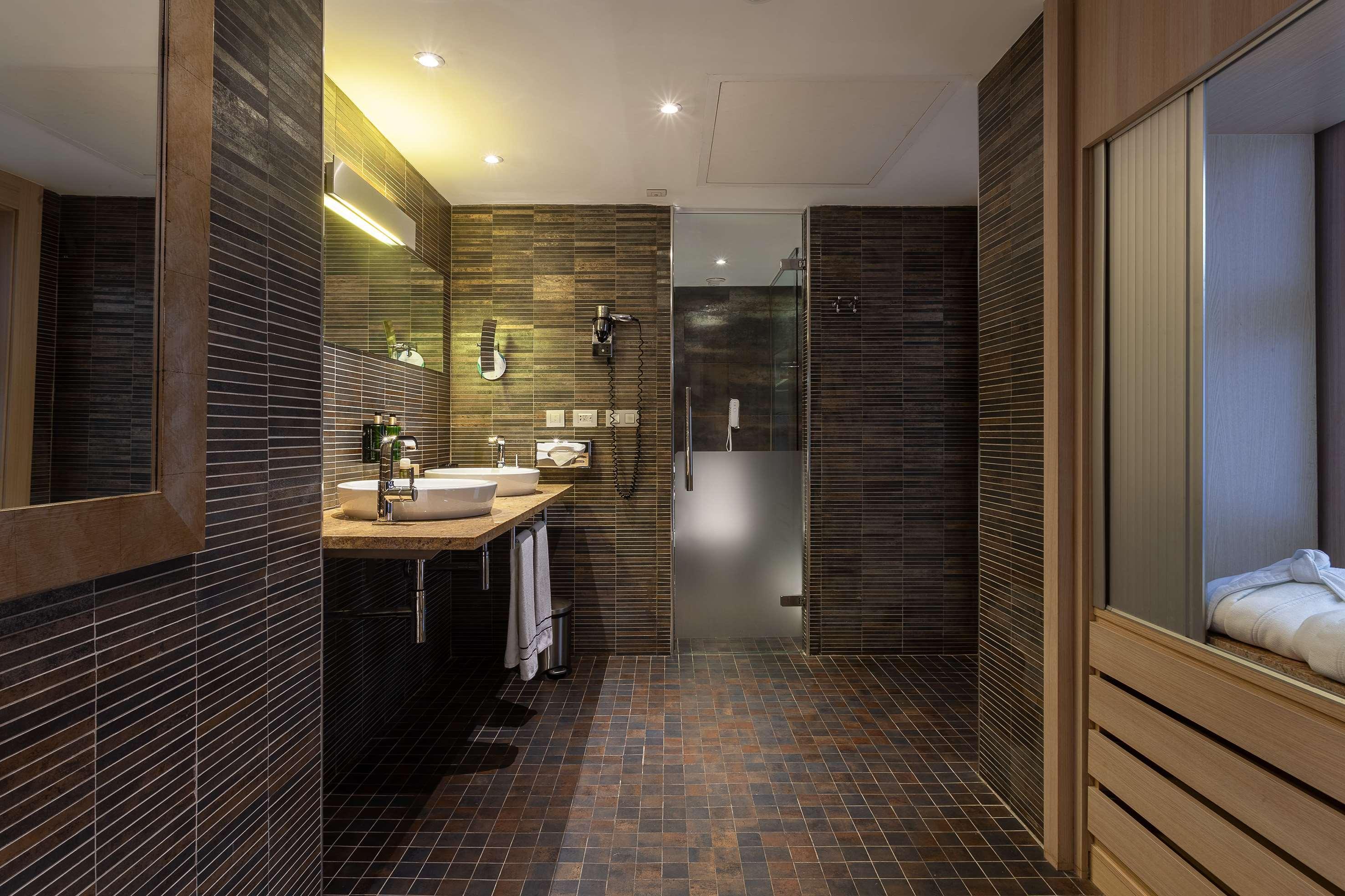 The Level At Melia Sevilla Exterior photo